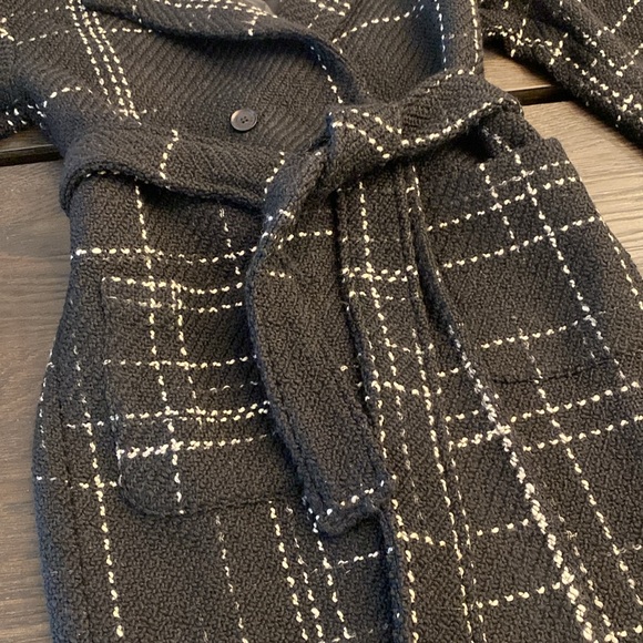 Anine Bing Norma winter coat in black plaid - Picture 6 of 7